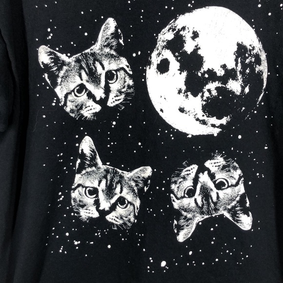 Gildan black cat and moon tee size large - Picture 3 of 10